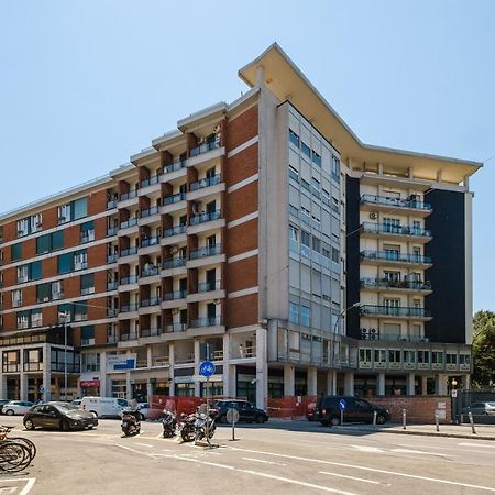 Studio 24 - Holiday & Business Apartment 博洛尼亚 外观 照片